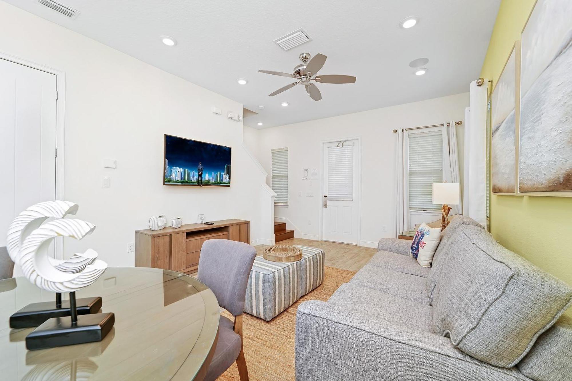 Tequila Sunrise Cottage With Private Hot Tub Near Disney With Margaritaville Resort Island H2O Access - 8008Dr Orlando Exterior photo